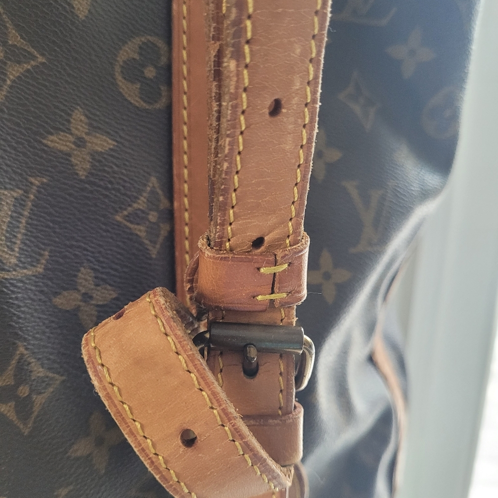 Louis Vuitton Randonnee - Picture 8 of 12